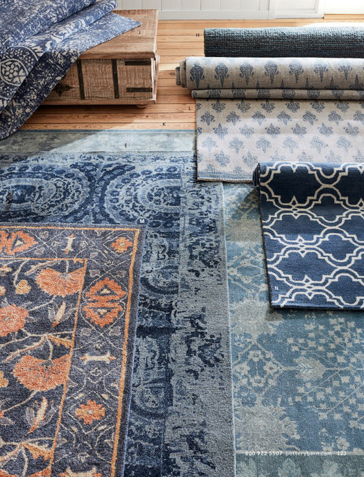 Pottery Barn Winter 2018 D2 Scroll Tile Rug 9x12 Porcelain Pottery Barn Winter 2018 D2 Scroll Tile Rug 9x12 Porcelain Blue Ivory