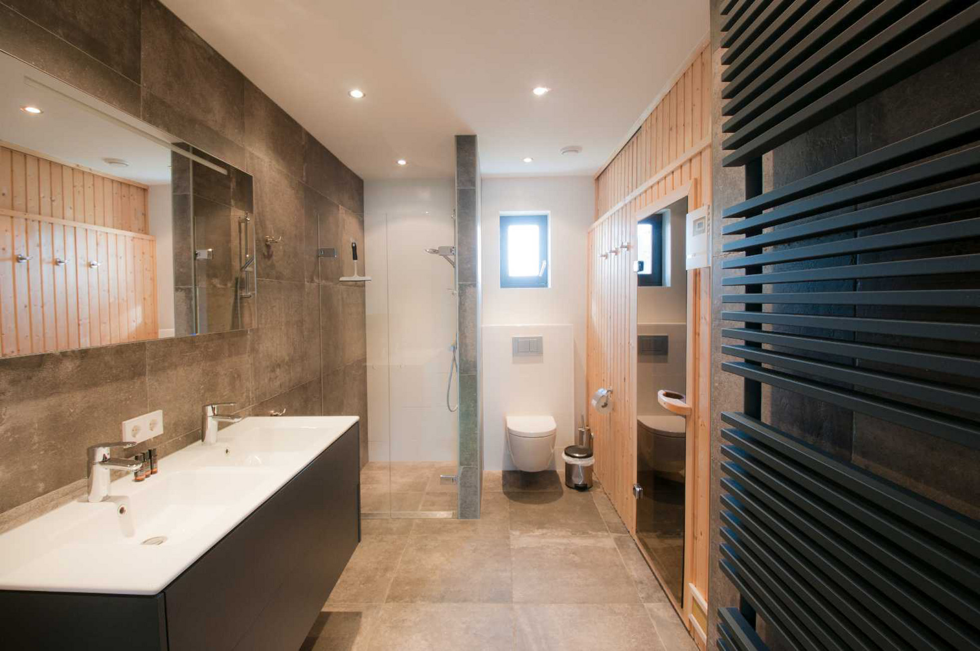 holland hotel mit sauna und whirlpool