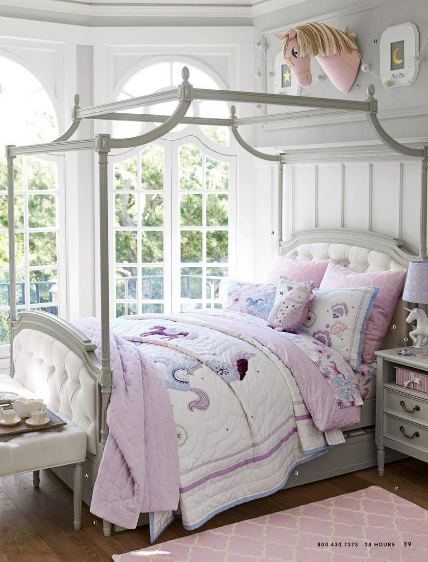 Pottery Barn Kids (PBK) - August 2015 - Page 26-27