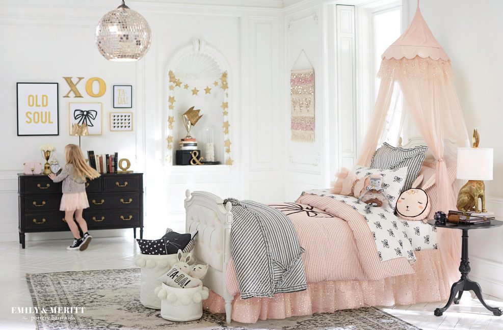 Pottery Barn Kids (PBK) - Bright This Way 2018 - Blythe Crib