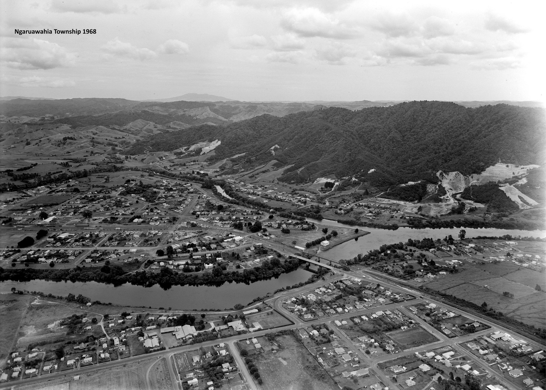 Publications - 1968 Ngaruawahia Township Aerials - Page 1 - Created 