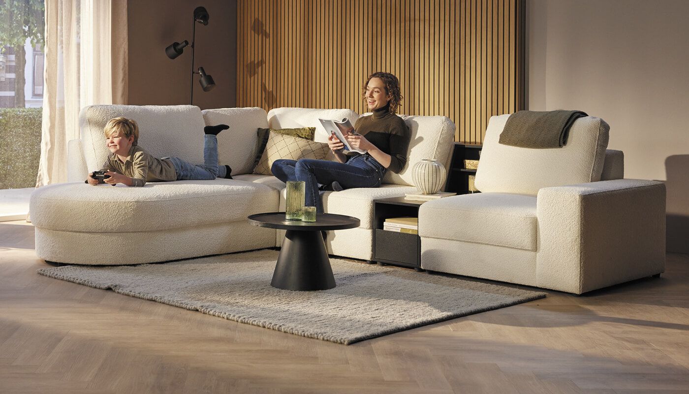 Seats and Sofas - Home Hoeksalon