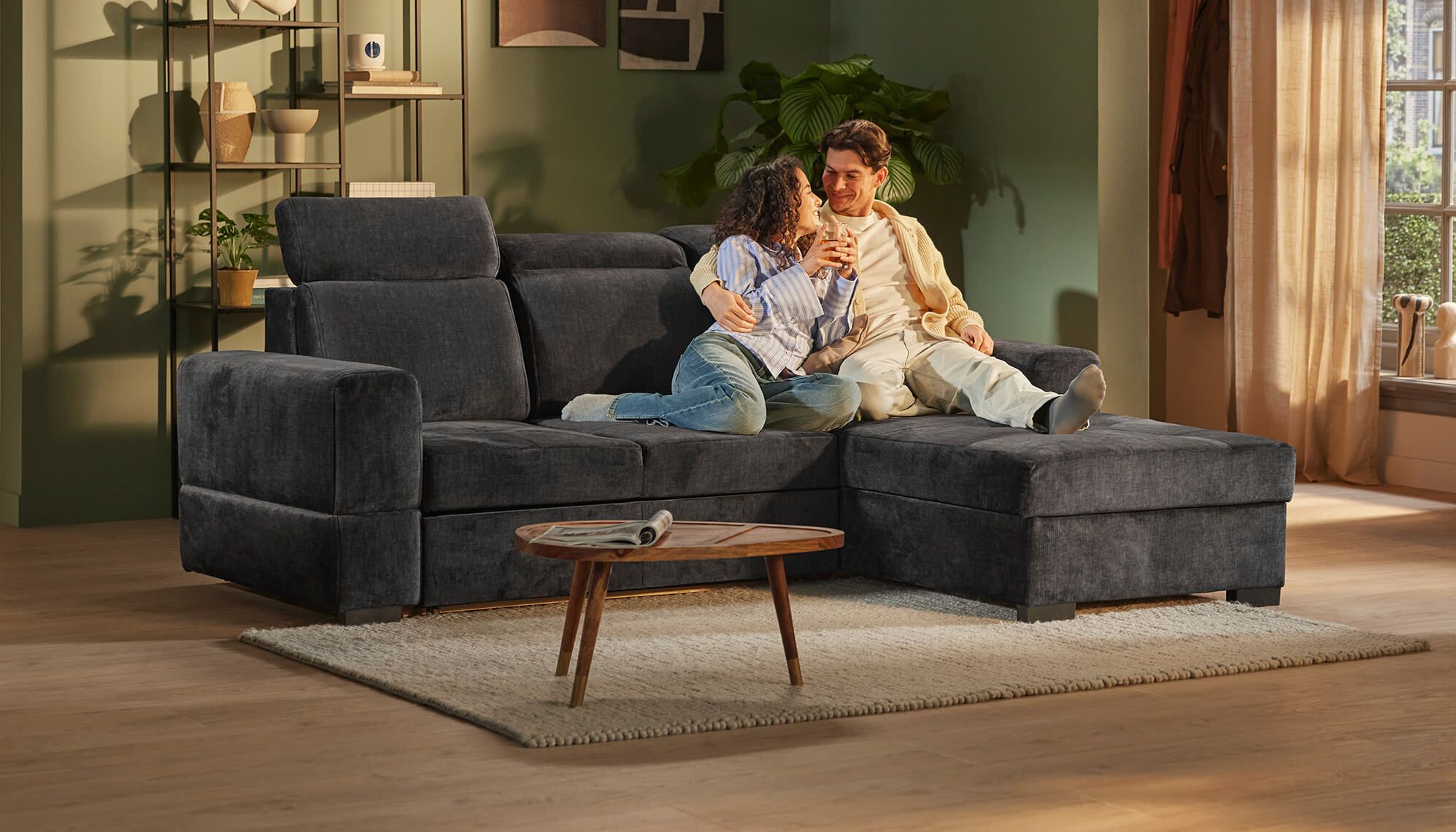 Seats and Sofas - Clyde Hoeksalon